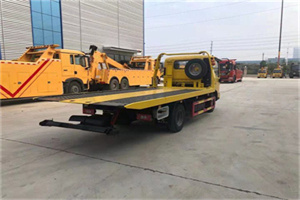 温县非事故拖车