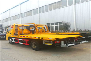 温县附近拖车救援搭电