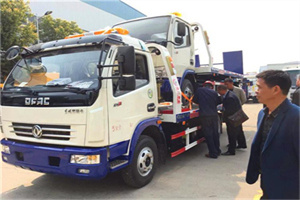 温县汽车道路救援拖车价格